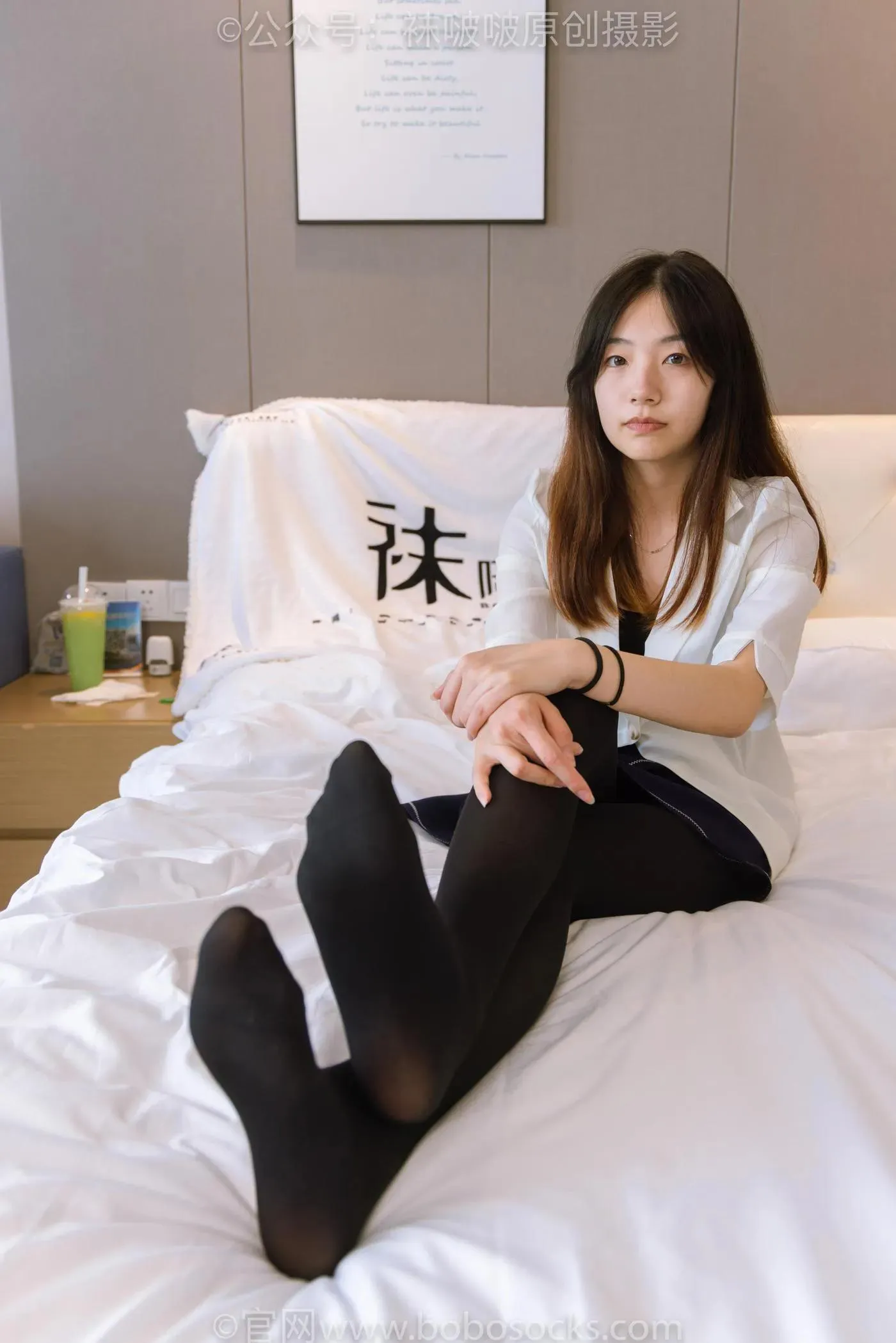 [BoBoSocks袜啵啵]NO.150 小甜豆-高跟鞋、厚黑丝 [140P]插图2